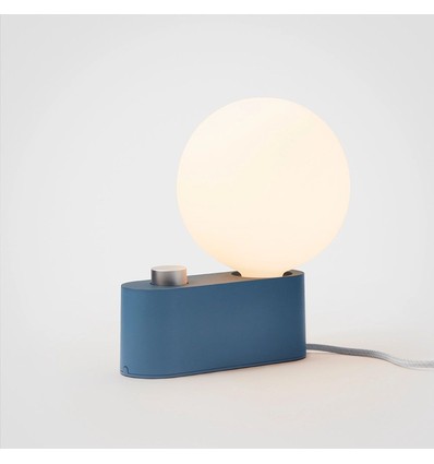 Outlet: RESTSALG - Tala Alumina Bordlampe E27 i Blå inkl. Sphere IV LED Pære Ra95 Dimbar