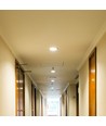 35W Ø16cm LED hotel downlight, RA95 - 2300lm, 0-27° justerbar spredning, sølv reflektor, Hull: Ø15cm