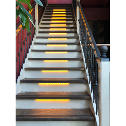 Outlet Outlet: Led Ribbon sett for trappen din - Inkl. Sensorer, opptil 15 trinn