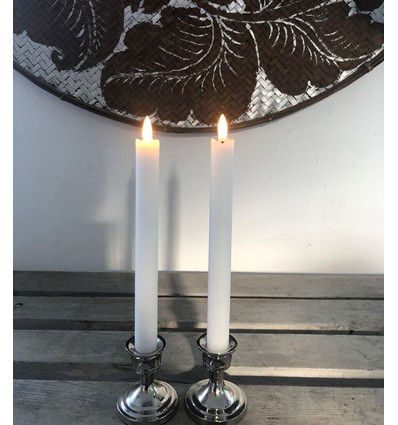 Outlet: LED kronelys med 3D flamme 25cm i hvit - 2-pakning