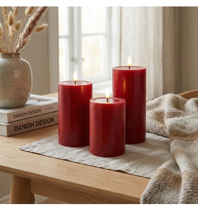 LED-kubbelys Ø7,5cm, 3-pk, smelte-look, flammeeffekt - Inkl. fjernkontroll og timer, 10/12,5/15cm høy, ekte voks, bordeauxrød