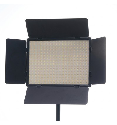200W LED-lyspanel for foto og video - Inkl. Barndoors, justerbar CCT og 8 effekter