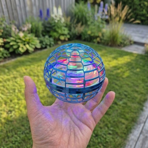 Hover Orb flygende ball med RGB lys - Ø9,5 cm, blå, perfekt for barn og barnlige sjeler