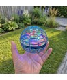 Hover Orb flygende ball med RGB lys - Ø9,5 cm, blå, perfekt for barn og barnlige sjeler