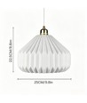 Keramikk E27 pendellampe - Plissert, hvit/messing, 2m ledning, Ø27x23cm, uten lyskilde