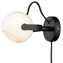 Vegglamper Halo Design - D.C Vegglampe Ø12 G9, Opal med eik sort