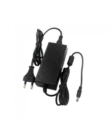 En 60W 12V DC strømforsyning for LED-strips som viser tekniske spesifikasjoner.